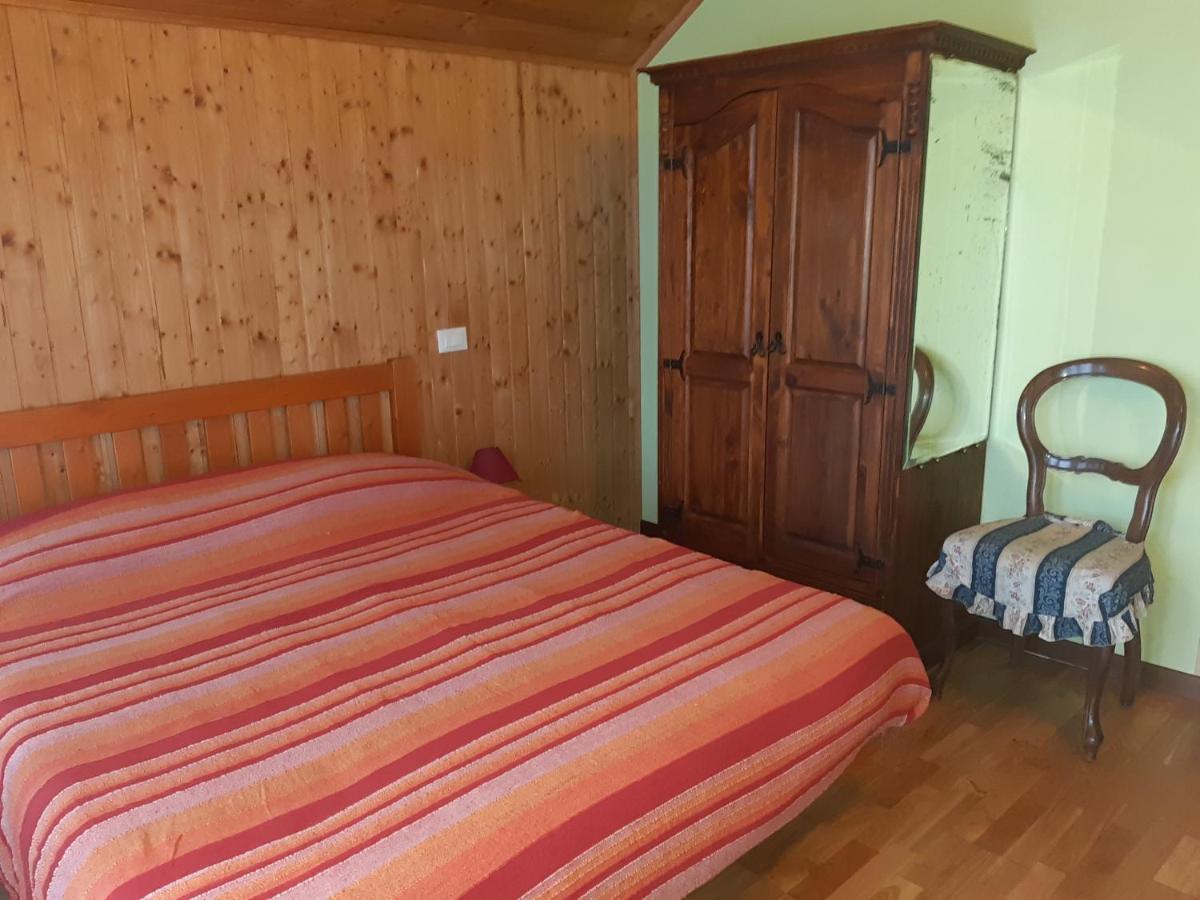 Apartamento Casa Maria Cincu Habitación foto