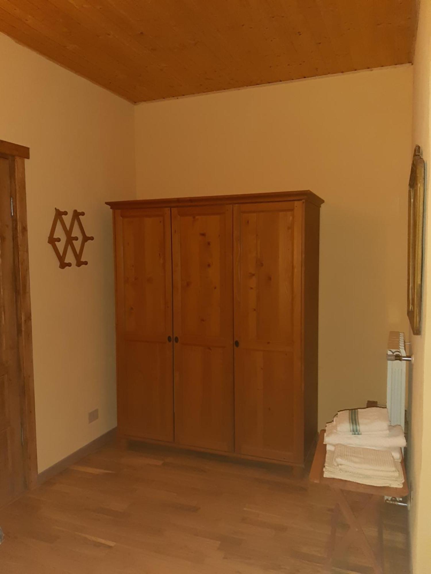 Apartamento Casa Maria Cincu Habitación foto